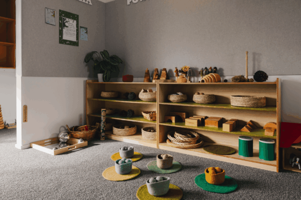 portobelo-avonside-inside-shelves